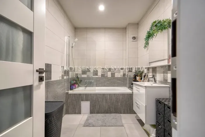 Prodej rodinného domu, Kolín, Ke Hřišti, 186 m2