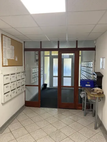 Pronájem komerční nemovitosti, Praha - Zličín, Strojírenská, 500 m2