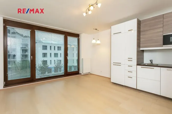 Pronájem bytu 3+kk, Praha - Hlubočepy, Devonská, 65 m2