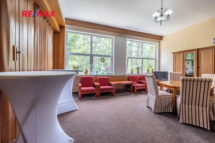 Prodej rodinného domu, Doksy, Pod Borným, 1700 m2