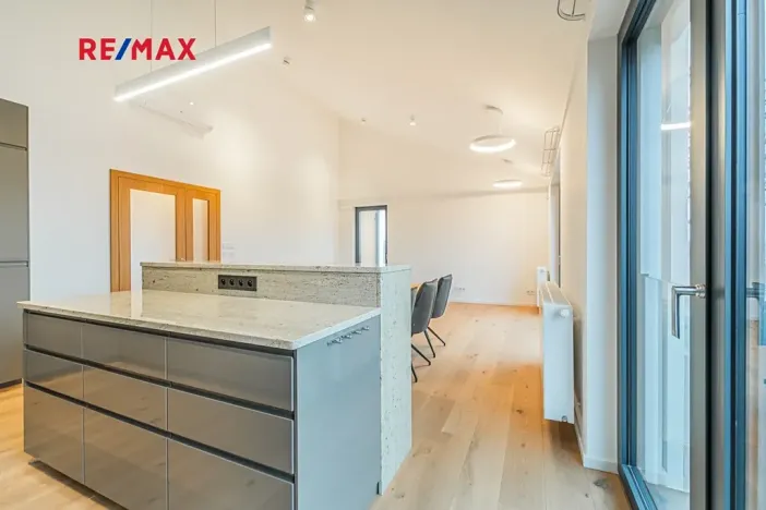 Pronájem bytu 3+kk, Praha - Kunratice, Děbolínská, 92 m2