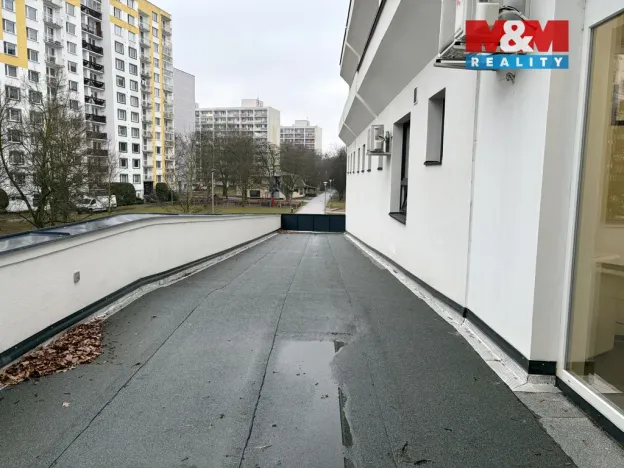 Pronájem kanceláře, Pardubice - Polabiny, Lonkova, 26 m2