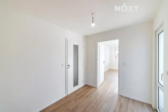 Prodej bytu 2+kk, Praha - Sedlec, Suchdolská, 34 m2