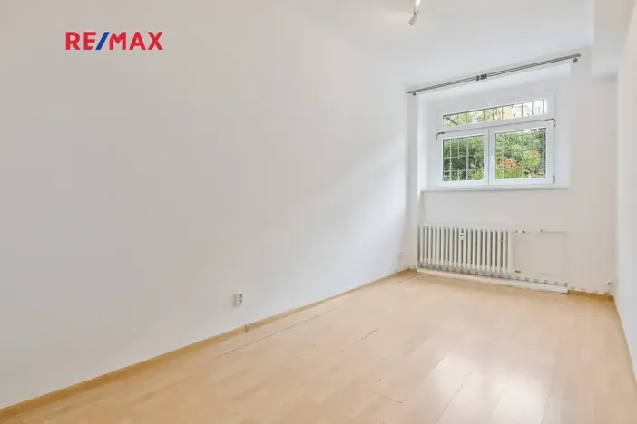 Prodej bytu 2+kk, Praha - Podolí, Podolská, 44 m2