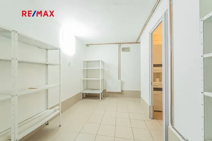 Prodej chaty, Roztoky, 60 m2