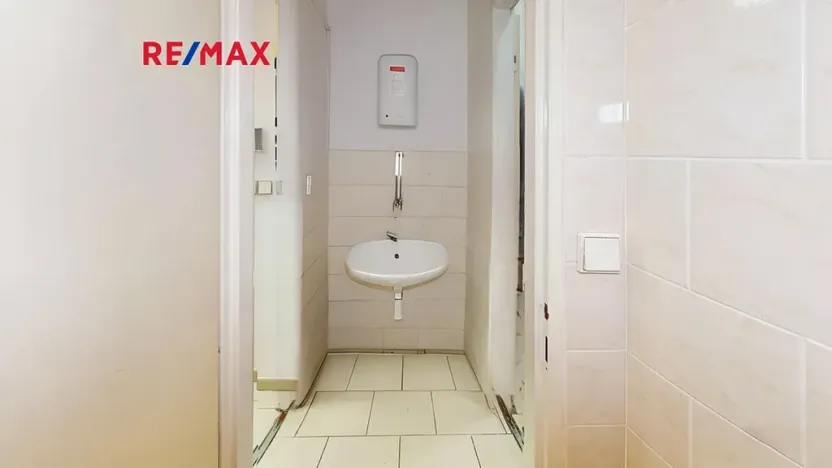 Prodej obchodního prostoru, Svitavy, 800 m2