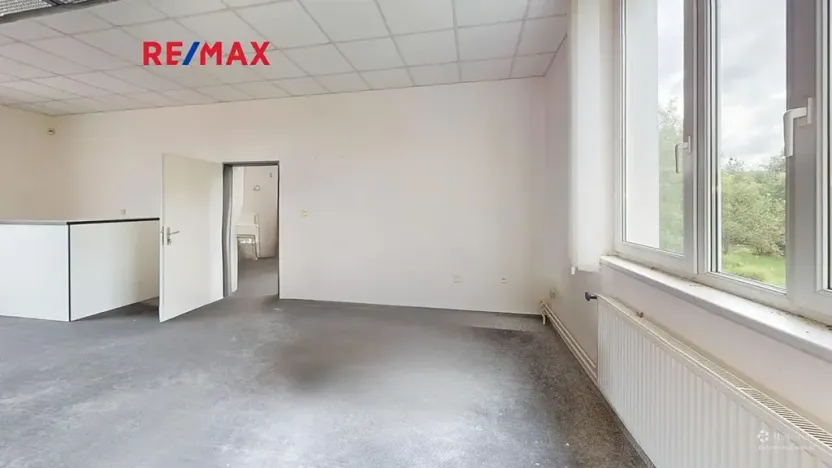 Pronájem kanceláře, Pardubice, Bohdanečská, 186 m2