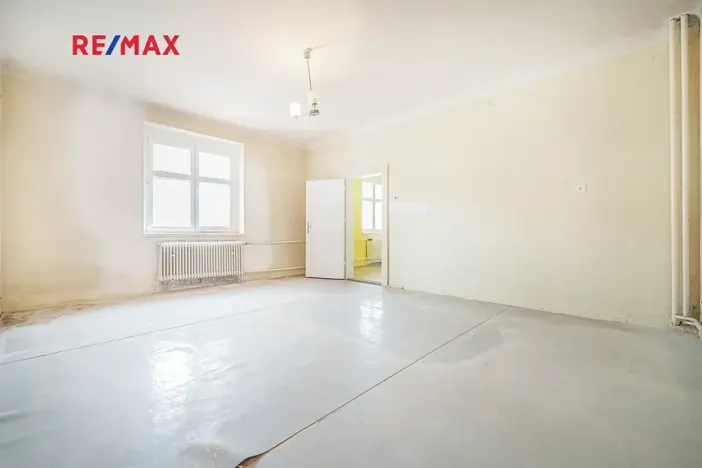 Prodej rodinného domu, Praha - Dolní Počernice, Listopadová, 302 m2
