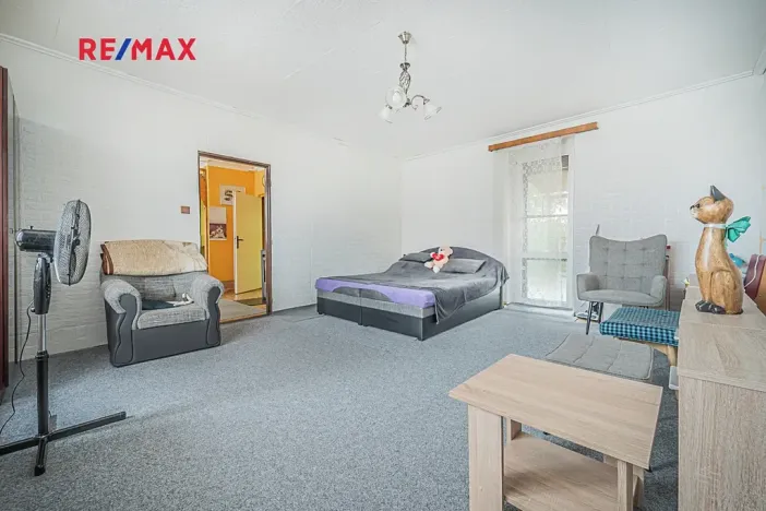 Prodej rodinného domu, Praha - Dolní Počernice, Listopadová, 302 m2