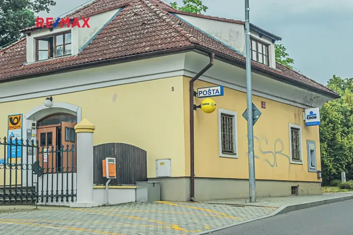 Prodej rodinného domu, Praha - Dolní Počernice, Listopadová, 302 m2