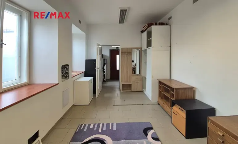 Pronájem obchodního prostoru, Polička, Tylova, 129 m2