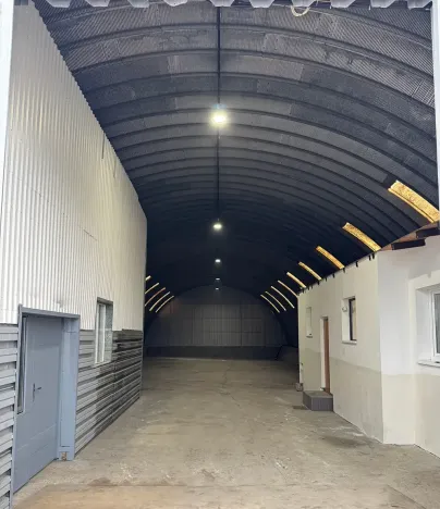 Pronájem skladu, Chýně, Družstevní, 600 m2