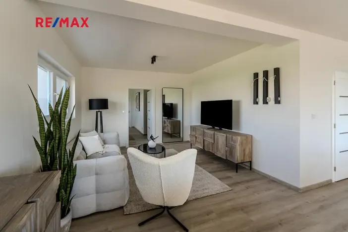 Prodej bytu 4+kk, Hradec Králové, Meruňková, 86 m2