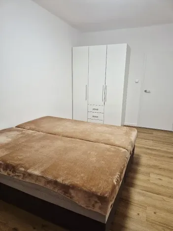 Pronájem bytu 2+1, Lovosice, Sady pionýrů, 56 m2