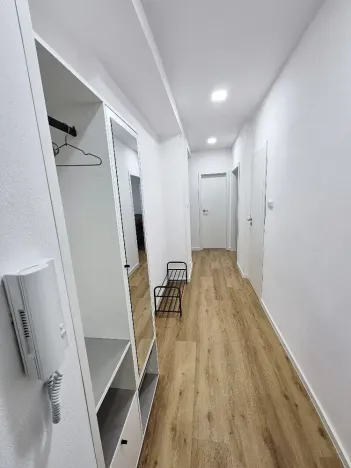 Pronájem bytu 2+1, Lovosice, Sady pionýrů, 56 m2