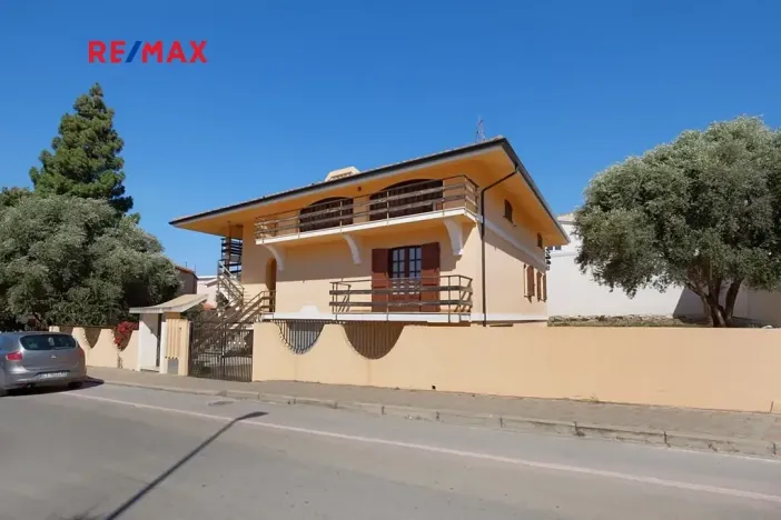 Prodej rodinného domu, Sant'Anna Arresi, Itálie, 400 m2