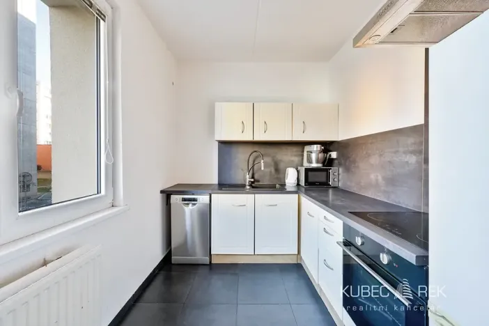 Prodej bytu 3+1, Tábor, Hanojská, 74 m2