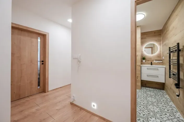 Prodej bytu 2+1, Praha - Malešice, Limuzská, 47 m2