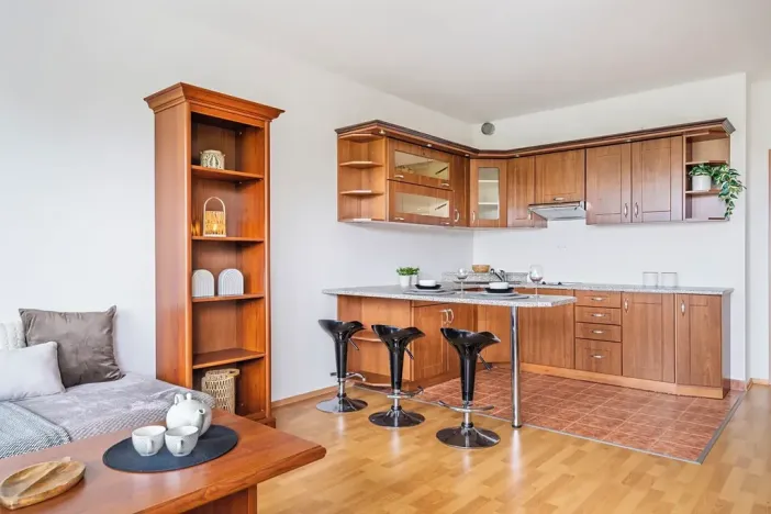 Prodej bytu 1+kk, Praha - Dolní Měcholupy, V osikách, 40 m2