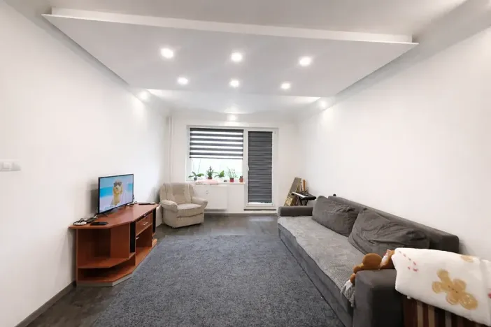 Pronájem bytu 2+1, Karlovy Vary, Charkovská, 45 m2