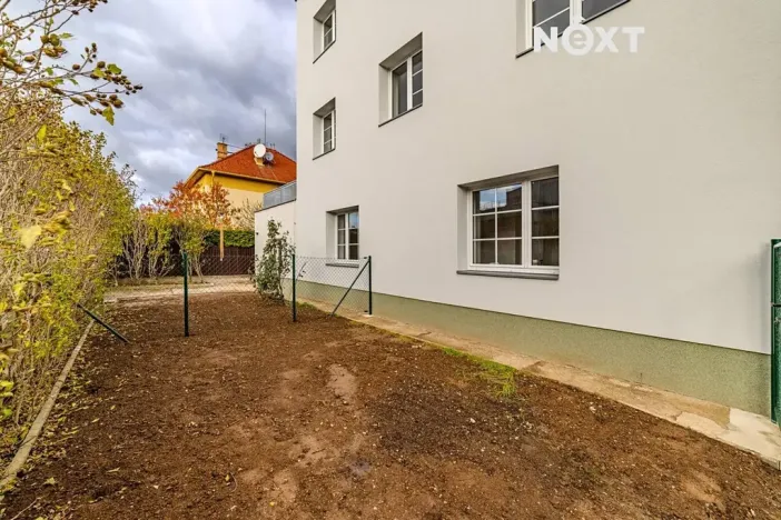 Prodej bytu 1+kk, Praha - Sedlec, Suchdolská, 26 m2