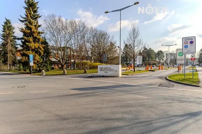 Prodej bytu 1+kk, Praha - Sedlec, Suchdolská, 26 m2