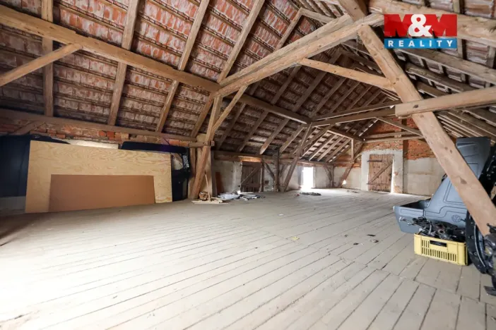 Prodej skladu, Křelovice - Pakoslav, 482 m2