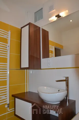 Prodej bytu 3+1, Ostrava, Gončarovova, 87 m2