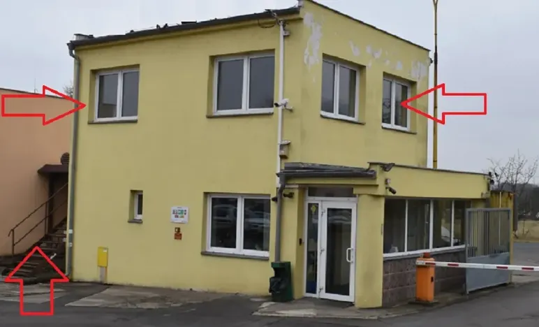 Pronájem kanceláře, Chlumec, U Dálnice, 42 m2