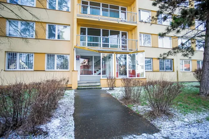 Prodej bytu 2+kk, Praha - Prosek, Ctěnická, 39 m2