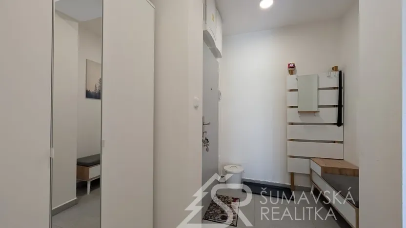 Prodej bytu 2+kk, Kašperské Hory, Lesní, 47 m2