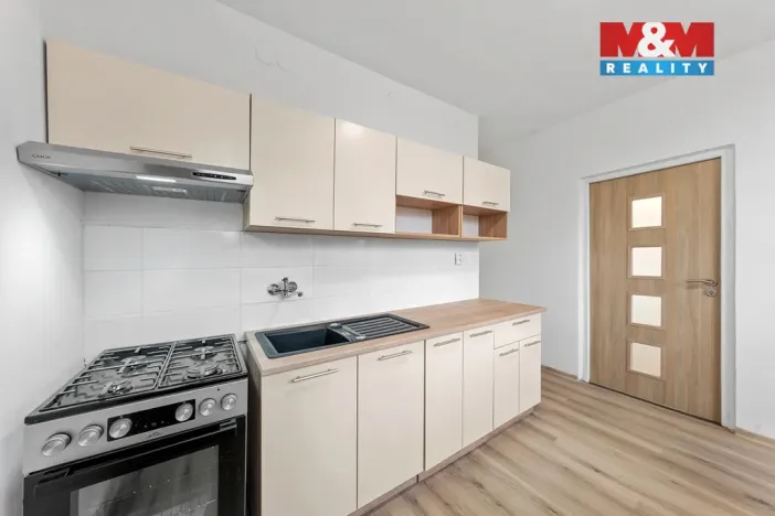 Prodej bytu 2+1, Děčín - Děčín VI-Letná, Krásnostudenecká, 49 m2