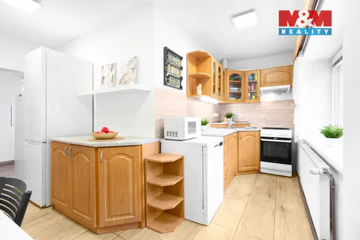 Prodej rodinného domu, Snědovice, 220 m2