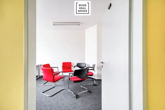 Pronájem kanceláře, Kolín, Rubešova, 378 m2