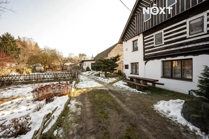 Prodej rodinného domu, Skalka u Doks, 331 m2