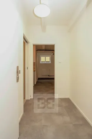 Pronájem bytu 1+kk, Praha - Holešovice, Vinařská, 40 m2