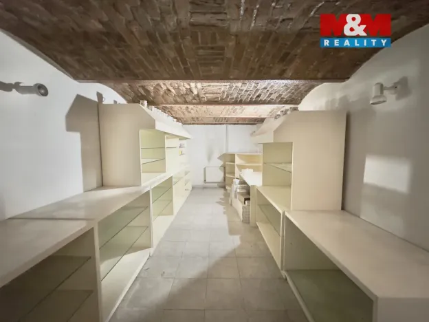 Prodej skladu, Dubí, Tovární, 500 m2