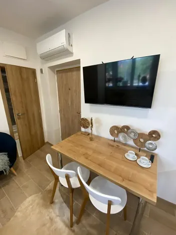 Pronájem bytu 1+kk, Zlín, Štefánikova, 30 m2