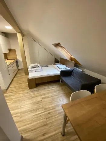 Pronájem bytu 1+kk, Zlín, Štefánikova, 26 m2