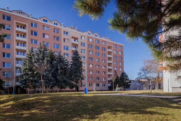 Prodej bytu 1+1, Břeclav, U Splavu, 33 m2