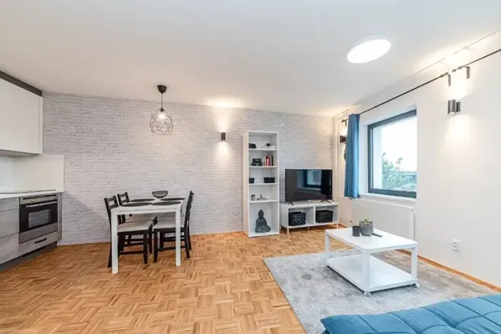 Pronájem bytu 2+kk, Jihlava, Čajkovského, 42 m2