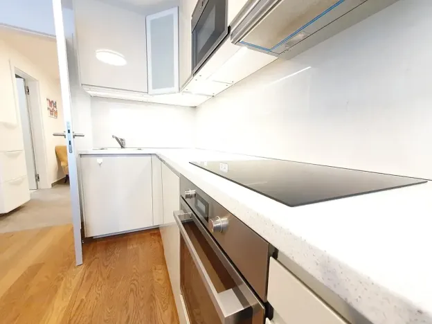 Pronájem bytu 2+kk, Praha - Veleslavín, Pod dvorem, 60 m2