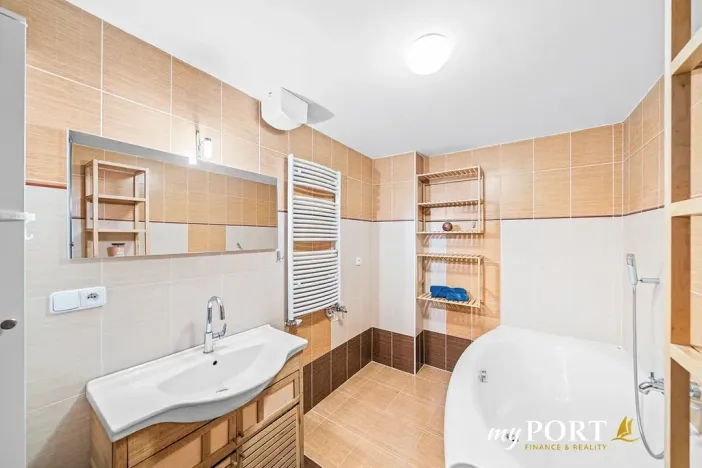 Pronájem bytu 3+kk, Plzeň, V Hájku, 88 m2