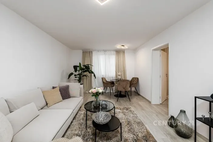 Prodej bytu 3+1, Plzeň, Částkova, 76 m2