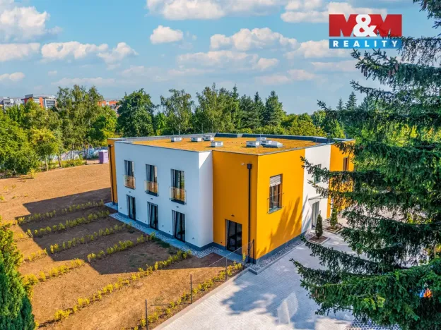 Prodej bytu 1+kk, Praha - Třebonice, U Zličína, 24 m2