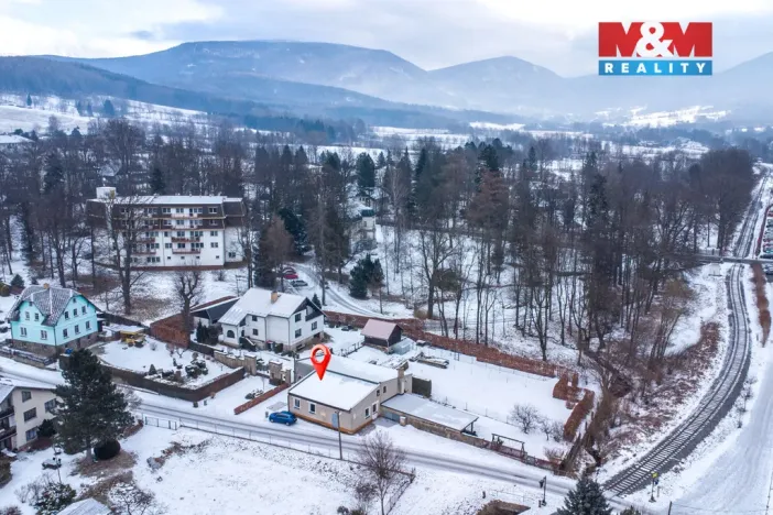 Prodej obchodního prostoru, Hejnice, 220 m2