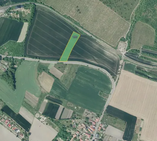 Prodej pole, Děčany, 4184 m2