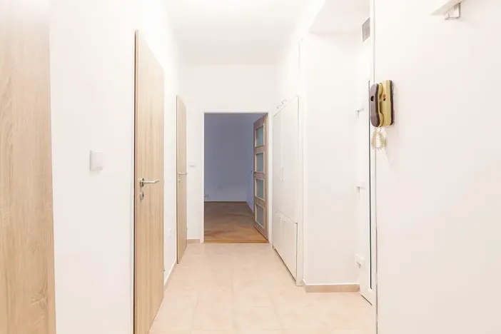 Prodej bytu 2+1, Praha - Záběhlice, Senohrabská, 53 m2