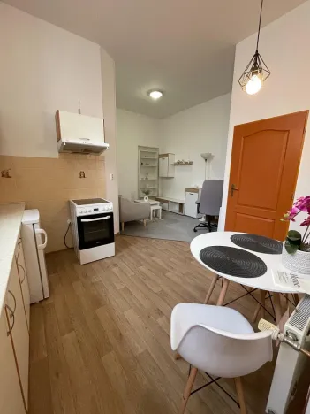 Prodej bytu 2+kk, Jablonec nad Nisou, Jungmannova, 32 m2