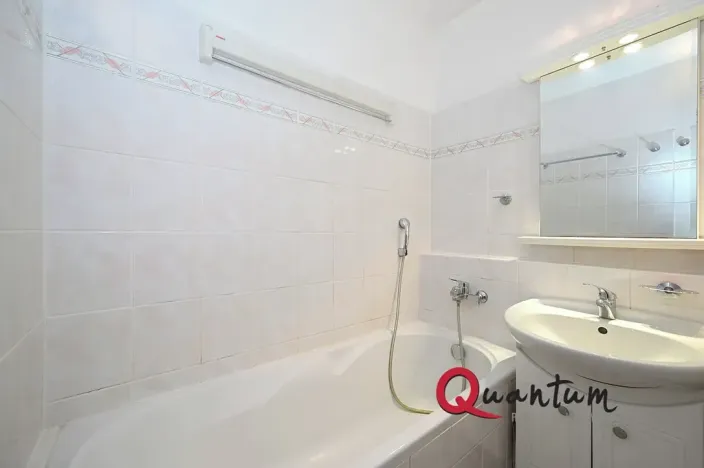 Pronájem bytu 2+kk, Praha - Stodůlky, Bašteckého, 46 m2